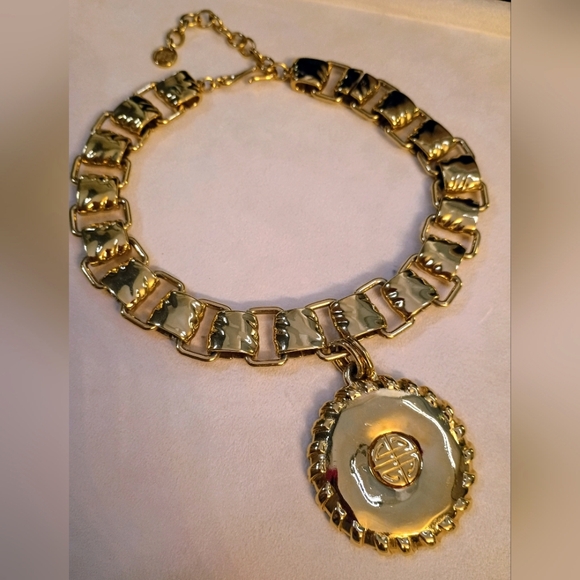 Vintage GIVENCHY Collector 4G Logo Necklace - Picture 1 of 14